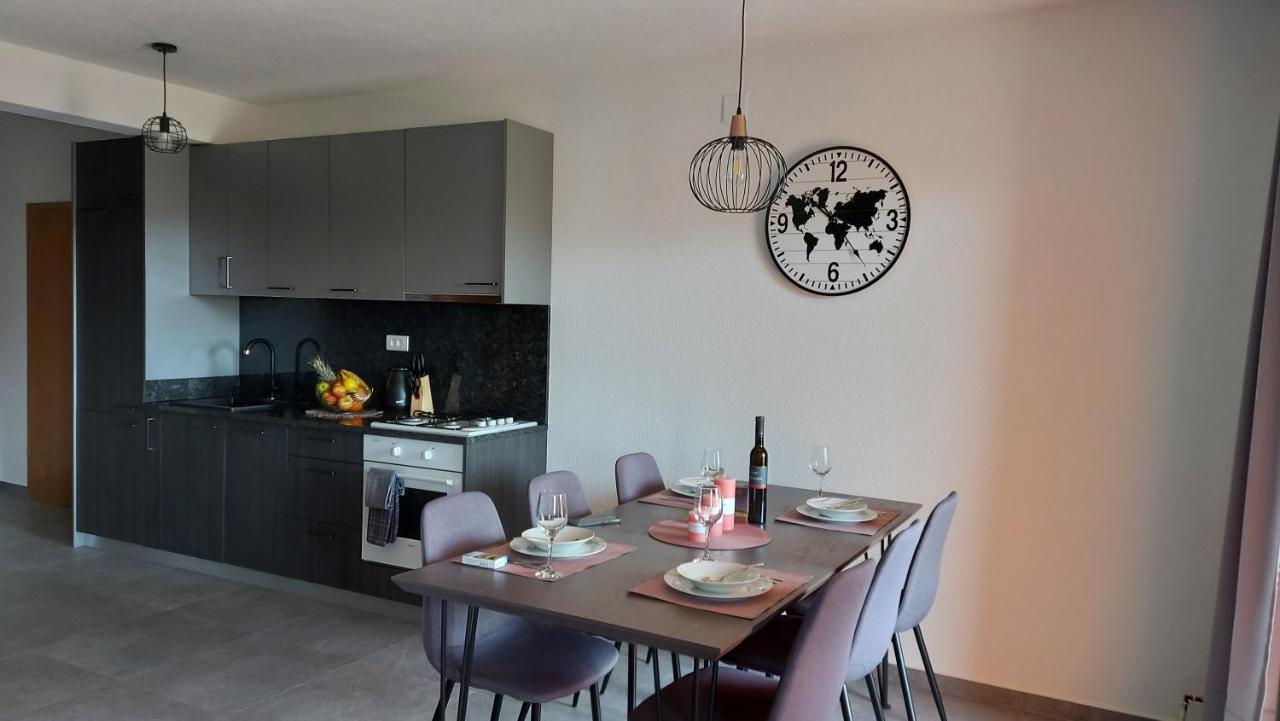 Apartments Vidovic สเวติ เปตาร์ ภายนอก รูปภาพ